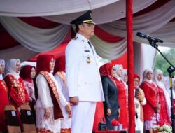 Pj. Bupati Tebo Varial Adhi Putra Bertindak Sebagai Inspektur Upacara HUT Ke-79 RI
