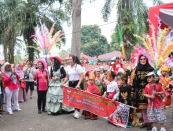 Pawai Pembangunan Dalam Rangka HUT Kemerdekaan RI ke-79 Tahun Meriah