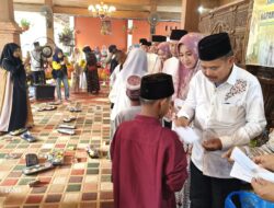 Peringati Maulid Nabi Muhammad SAW, Keluarga Besar H Sutriman Berikan Santunan Kepada Anak Yatim-Piatu