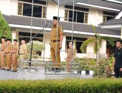 *Wakil Bupati Tebo Impin Upacara Rutin Senin*