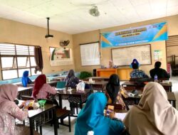 SMAN 4 Tebo Gelar Kegiatan Komunitas Belajar (Kombel) untuk Meningkatkan Kompetensi Guru