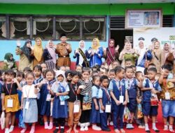 Ketua TP-PKK Kabupaten Tebo Pastikan MPLS Berjalan Tertib dan Berikan Makanan Bergizi untuk Siswa