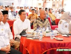 Bupati Tebo Hadiri Kegiatan di Auditorium RD Gubernur Jambi untuk Sinkronisasi Kebijakan Tahun 2025