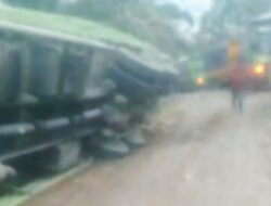 Truk Batubara Terguling, Akibat Muatan Melebihi Kapasitas Diminta Aph Bertindak