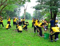 _Kegiatan Korve Massal sebagai Wujud Kepedulian Polri terhadap Lingkungan_