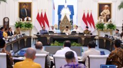 Wapres Dampingi Presiden Prabowo pada Pertemuan Pemimpin Lintas Generasi di Istana