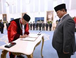 Presiden Prabowo Saksikan Pengucapan Sumpah Hakim Konstitusi dan Keanggotaan Ombudsman RI