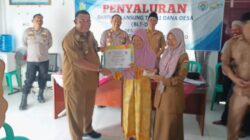 Camat Tebo Ilir Hadiri Penyaluran BLT-DD dan Serah Terima Jabatan PJ Kades Kemantan