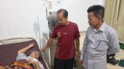 Calon Kepala Desa Kemantan nomor urut 2 Syamsudin (Bujang) Kembali Menunjukan Sikap Peduli dan Perhatiannya Yang Tinggi Kepada Warga