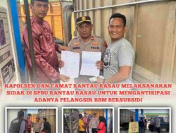 Antisipasi Penyalah Gunaan BBM Bersubsidi Kapolsek Rantau Rasau Bersama Camat Lakukan Sidak di SPBU Rantau Rasau