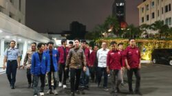 Usai Dialog, Wapres dan Perwakilan Mahasiswa Salat Magrib Berjemaah di Masjid Baiturrahman Setwapres