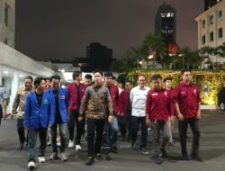 Usai Dialog, Wapres dan Perwakilan Mahasiswa Salat Magrib Berjemaah di Masjid Baiturrahman Setwapres