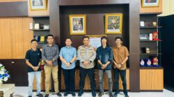 Silaturahmi Bersama Kapolres, DPC PJS Tanjab Barat Perkuat Sinergi dengan Polri