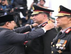 Presiden Prabowo Lantik Suyudi Ario Seto dan Wahyu Hadiningrat sebagai Kapolri dan Wakapolri